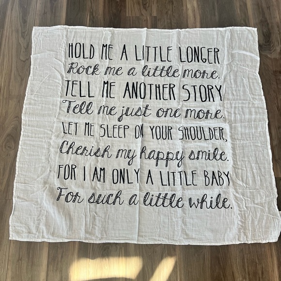 Baby Quote Muslin Swaddle - Picture 2 of 4
